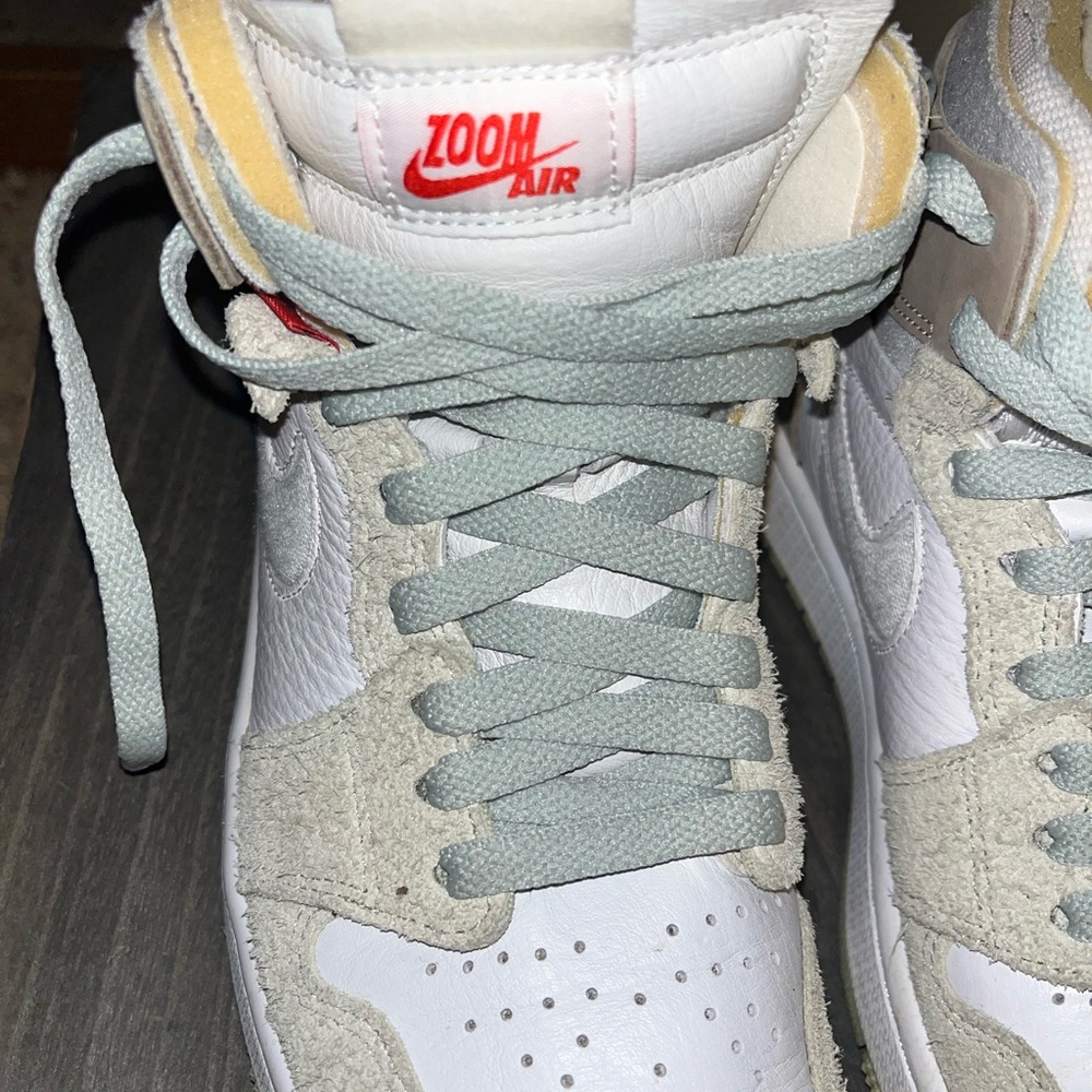 Nike Air Jordan 1 High Zoom CMFT “Olive Aura” Women’s Sz 7.5 - CTO979-102 - Picture 2 of 7